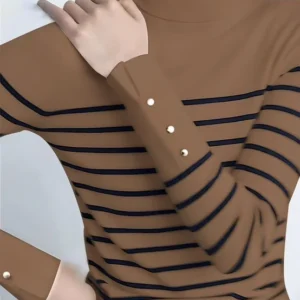 Turtleneck Buttoned Sleeve Top